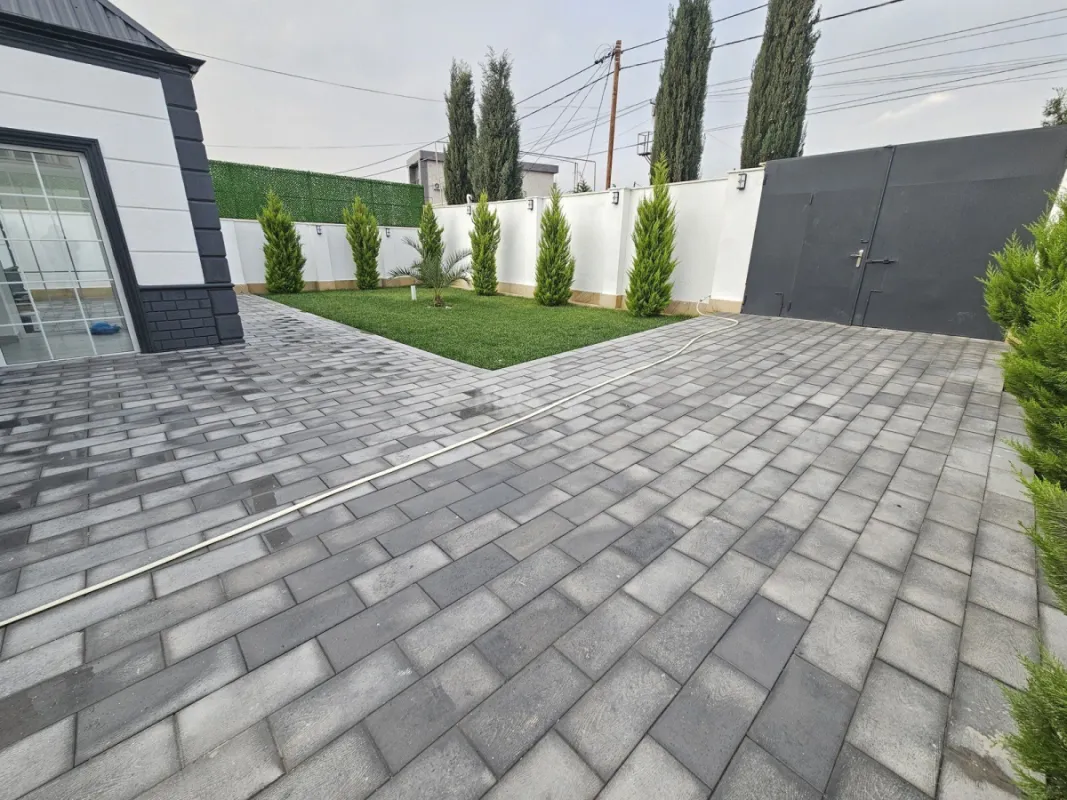 Satılır 4 otaqlı həyət evi 170 m²