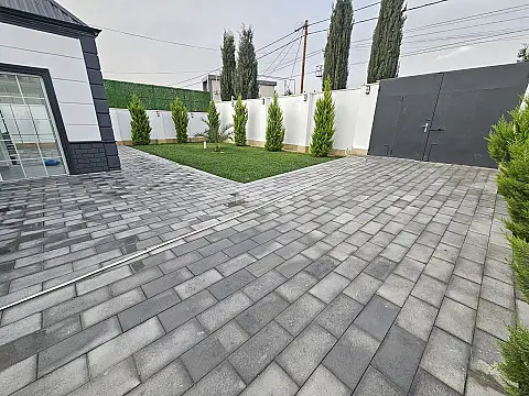 Satılır 4 otaqlı həyət evi 170 m²
