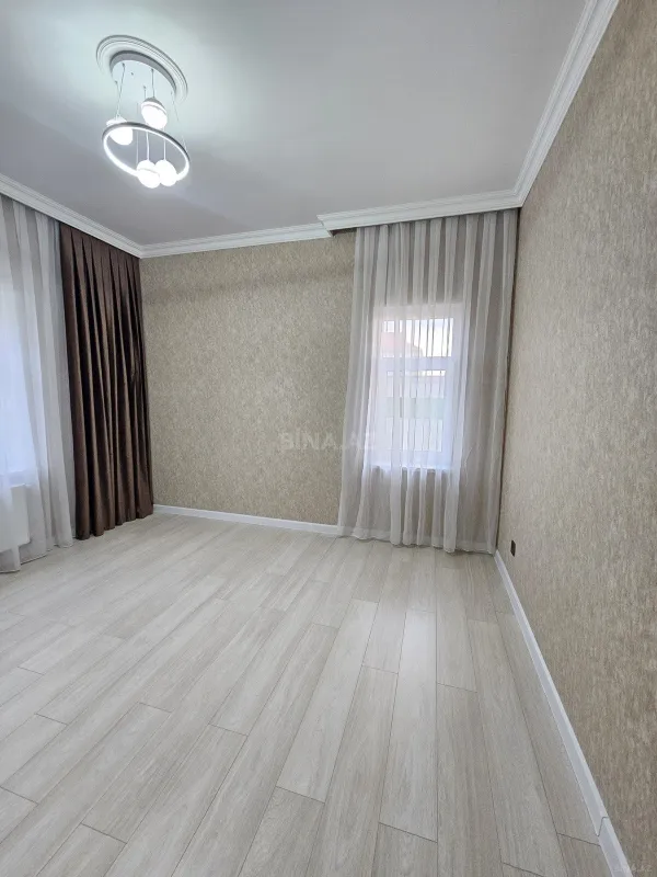 Satılır 4 otaqlı həyət evi 170 m²