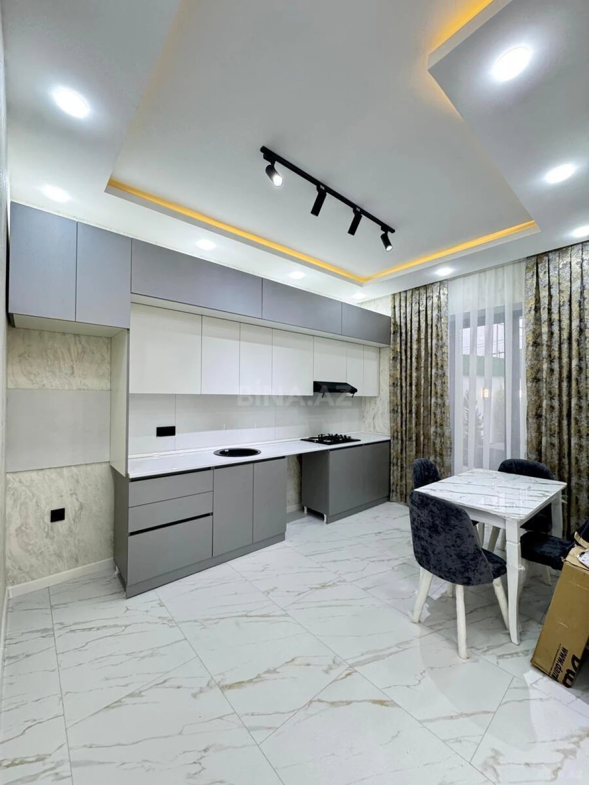 Satılır 4 otaqlı həyət evi 150 m²