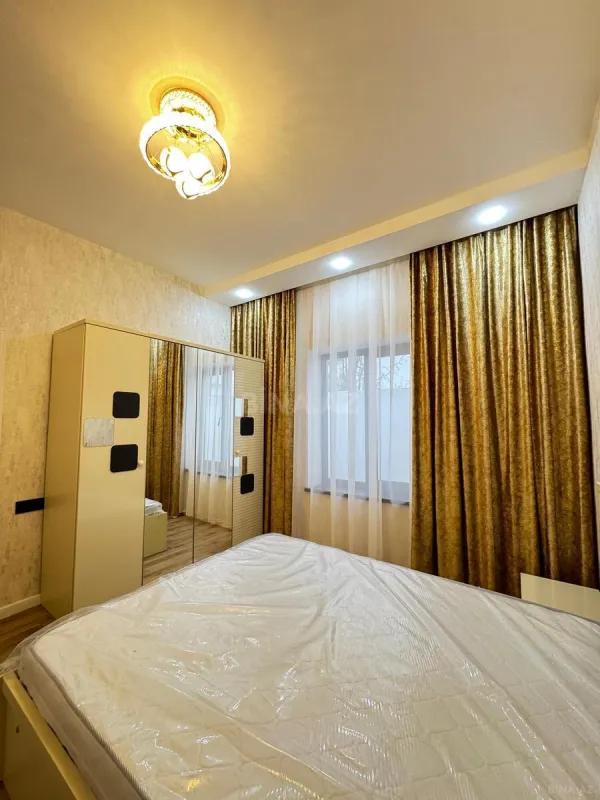 Satılır 4 otaqlı həyət evi 150 m²