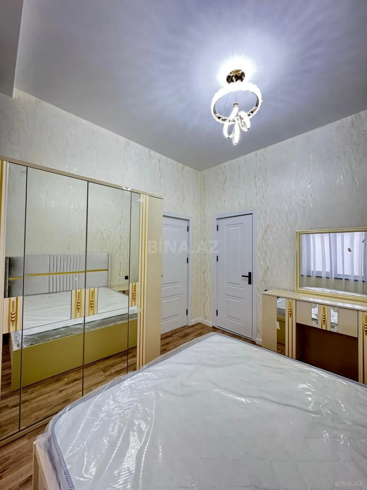 Satılır 4 otaqlı həyət evi 150 m²