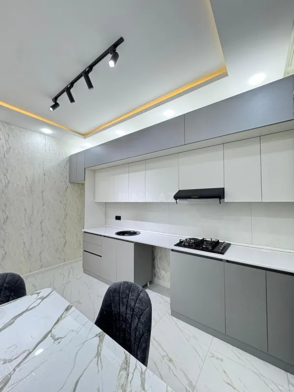 Satılır 4 otaqlı həyət evi 150 m²