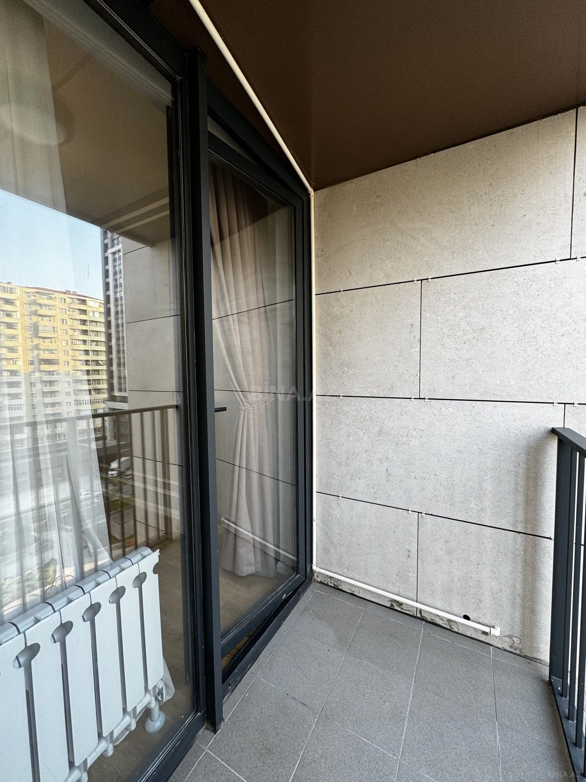 Kirayə verilir 2 otaqlı mənzil 65.1 m²