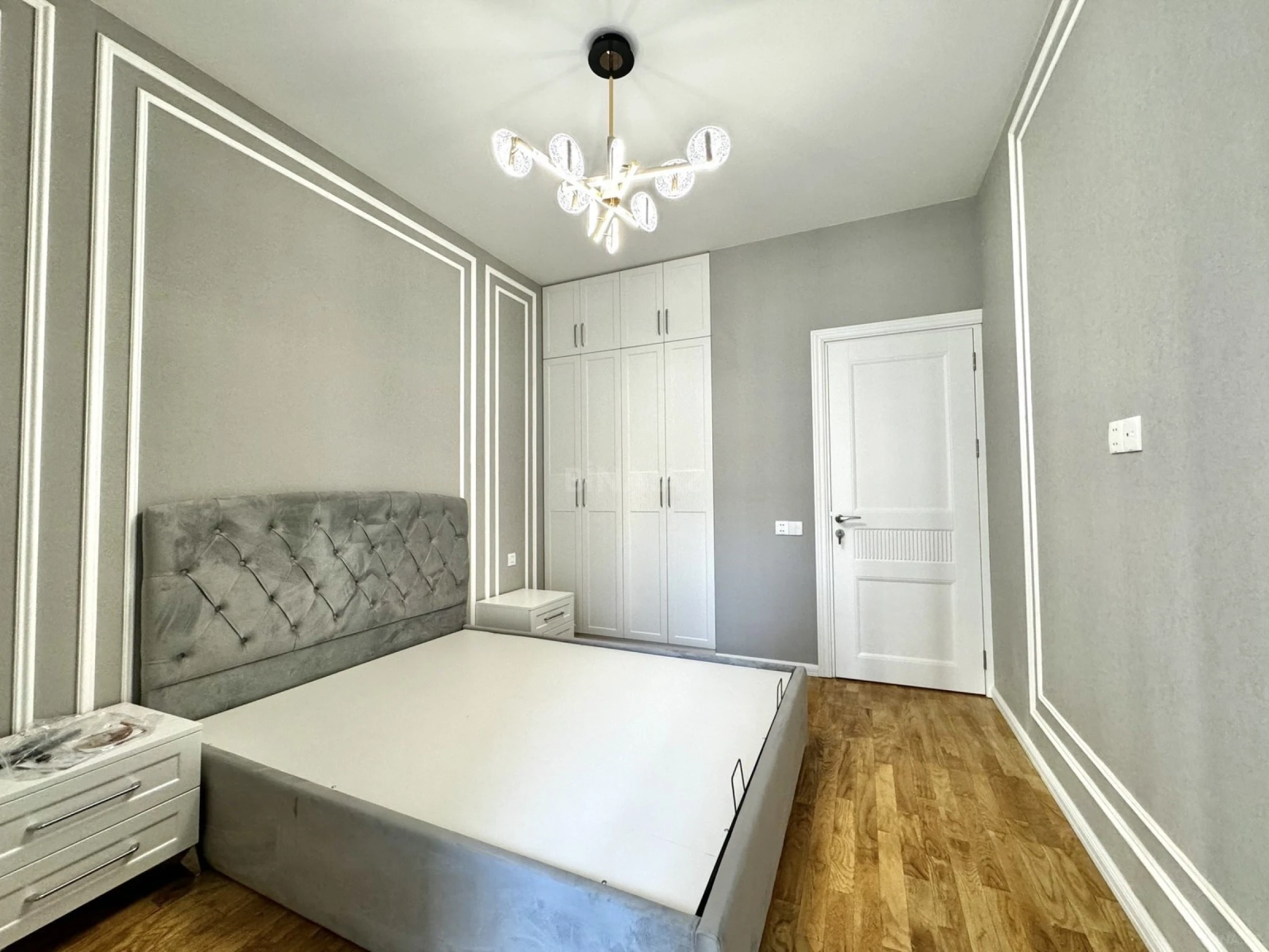 Kirayə verilir 2 otaqlı mənzil 65.1 m²