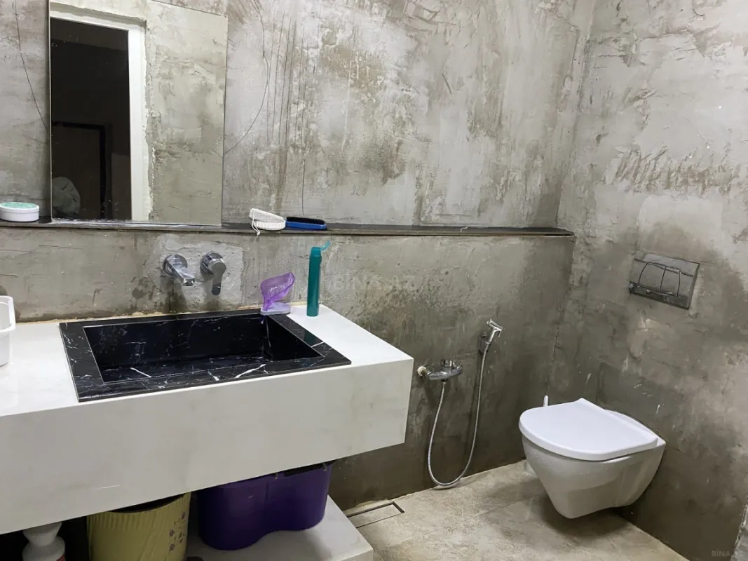 Satılır 4 otaqlı həyət evi 100 m²