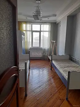 Satılır 3 otaqlı mənzil 122 m²