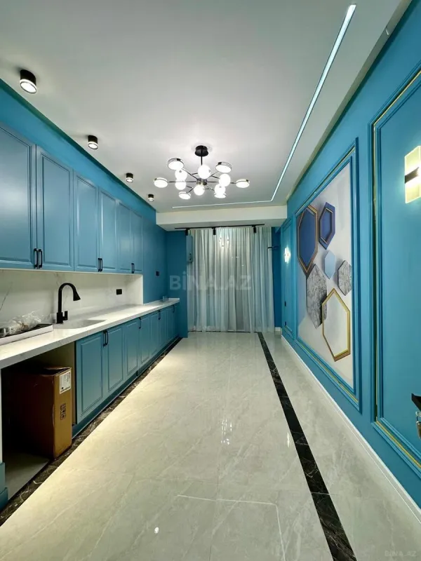 Satılır 3 otaqlı mənzil 150 m²