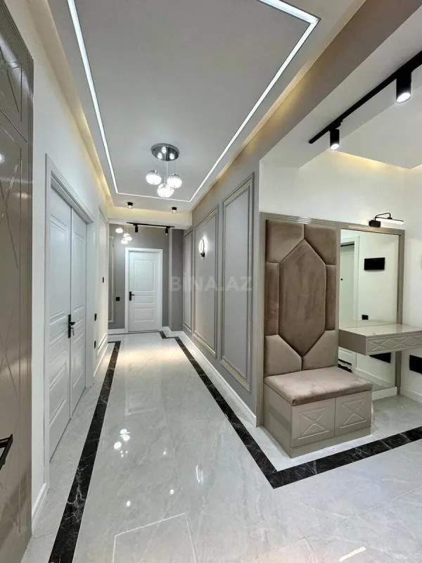 Satılır 3 otaqlı mənzil 150 m²