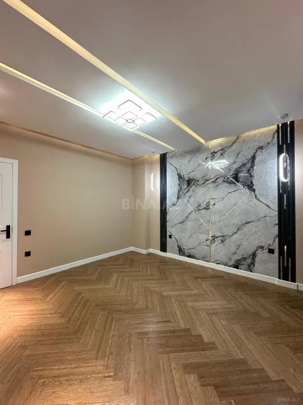 Satılır 3 otaqlı mənzil 150 m²