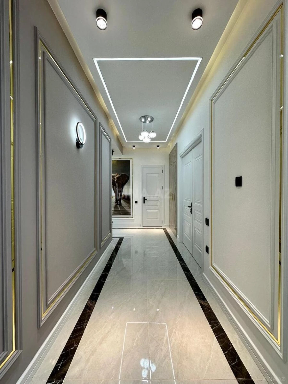 Satılır 3 otaqlı mənzil 150 m²