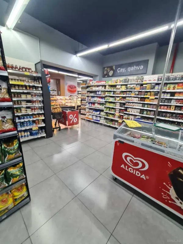 Satılır obyekt 640 m²