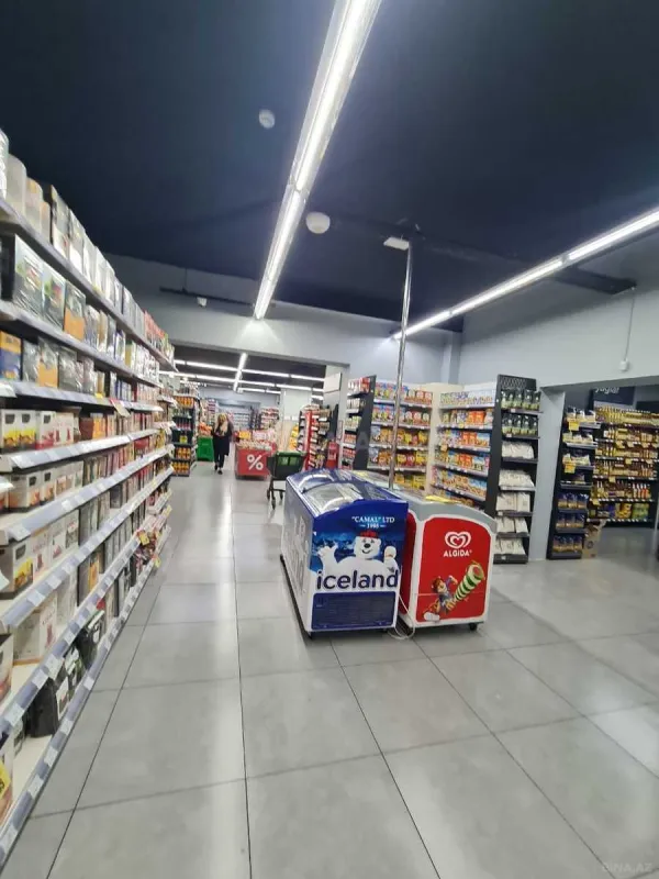 Satılır obyekt 640 m²