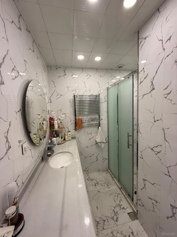 Satılır 3 otaqlı mənzil 95 m²