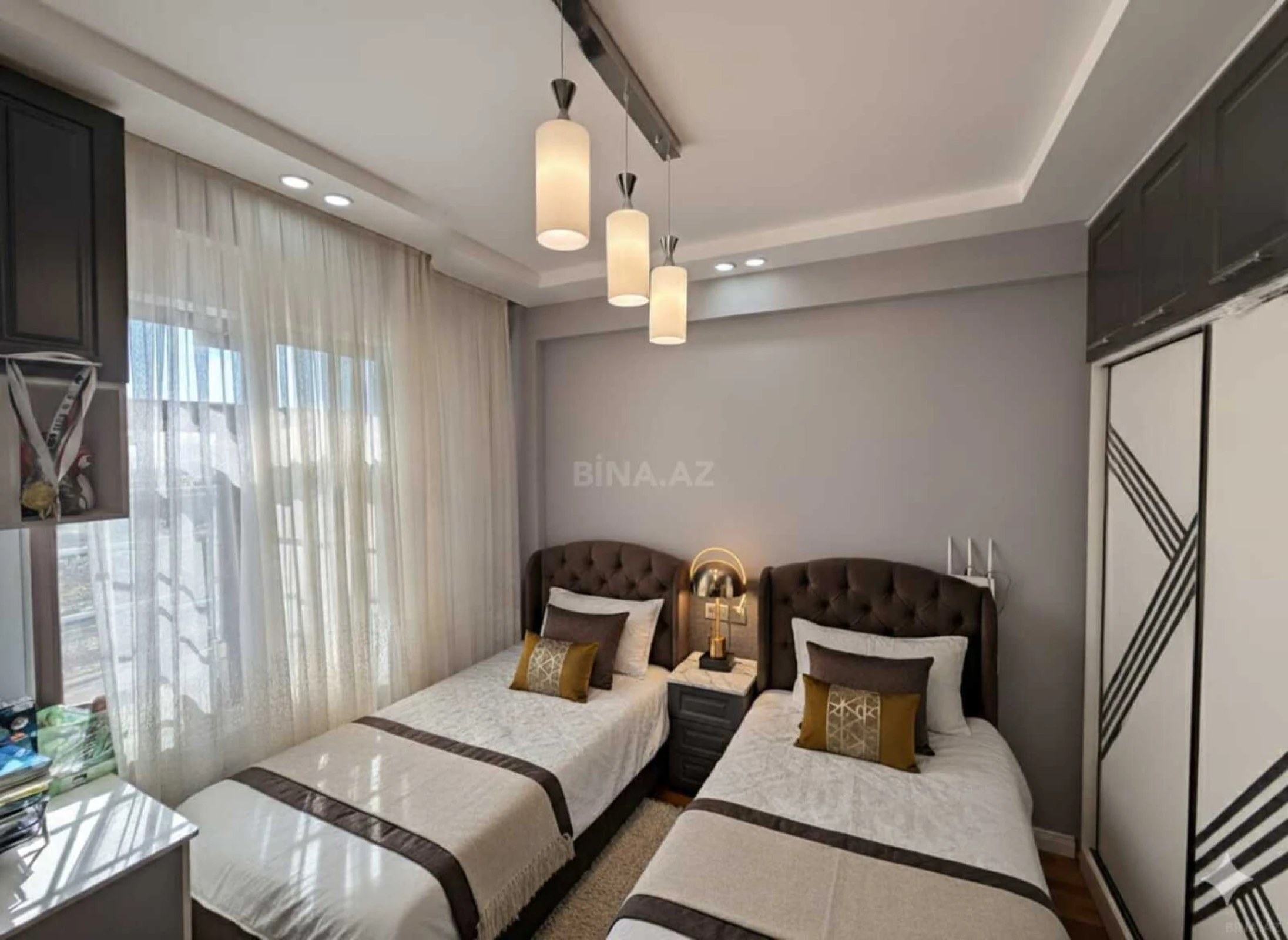 Satılır 3 otaqlı mənzil 95 m²
