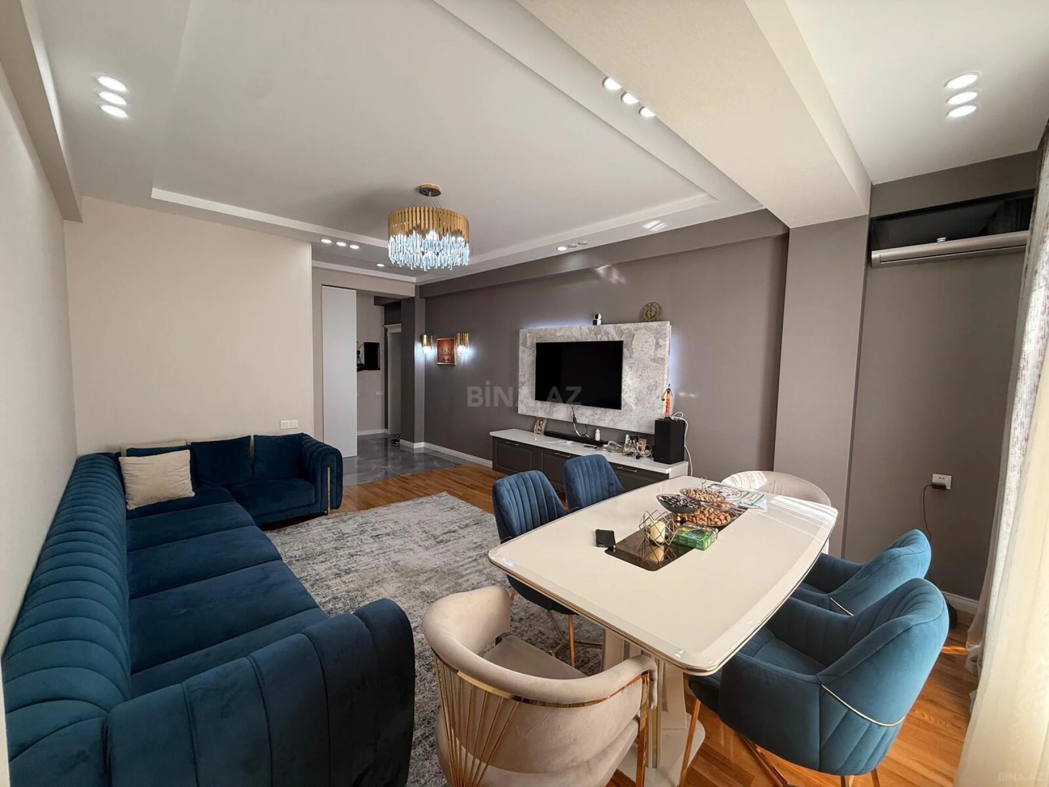 Satılır 3 otaqlı mənzil 95 m²