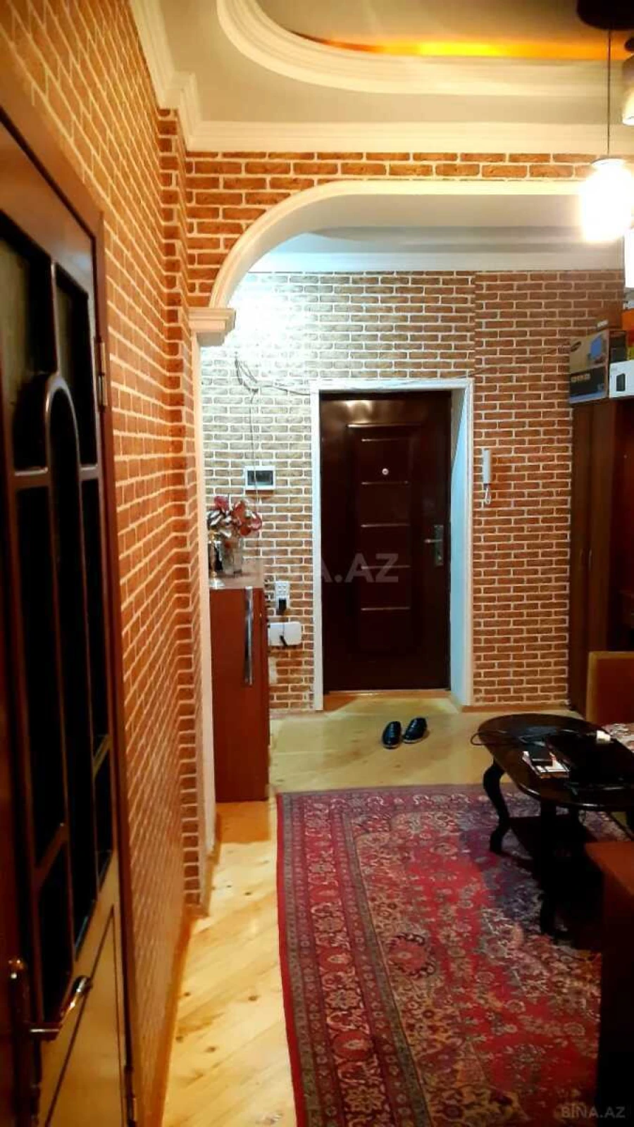 Satılır 3 otaqlı mənzil 105 m²