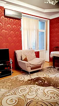 Satılır 3 otaqlı mənzil 105 m²