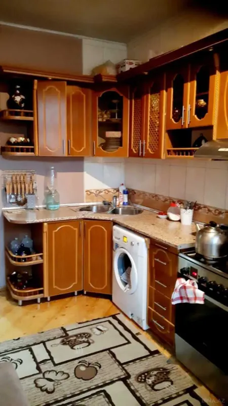 Satılır 3 otaqlı mənzil 105 m²
