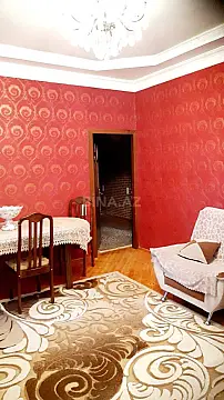 Satılır 3 otaqlı mənzil 105 m²