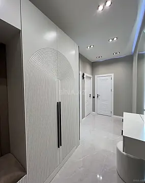 Satılır 2 otaqlı mənzil 62 m²