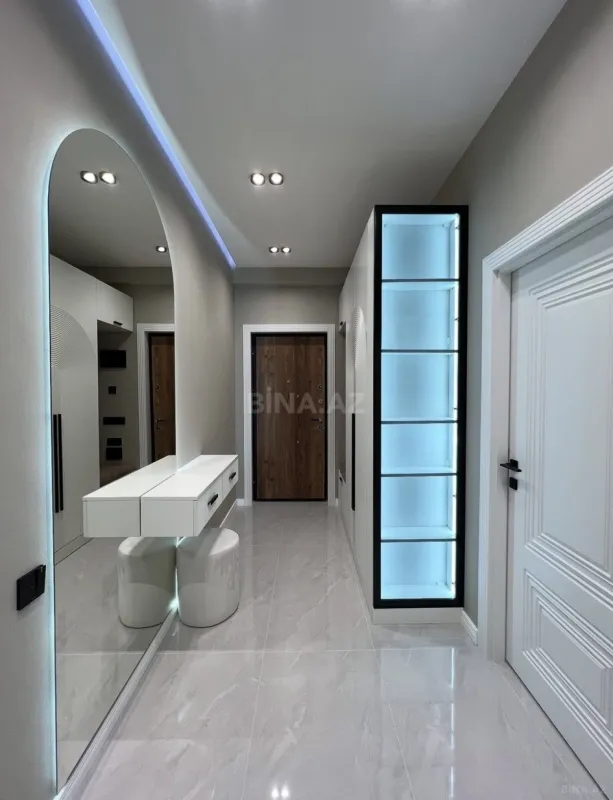 Satılır 2 otaqlı mənzil 62 m²