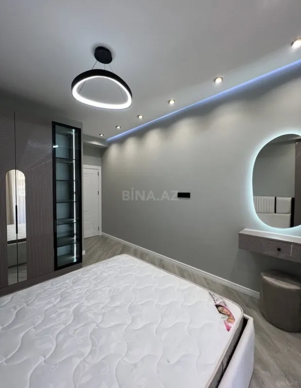 Satılır 2 otaqlı mənzil 62 m²