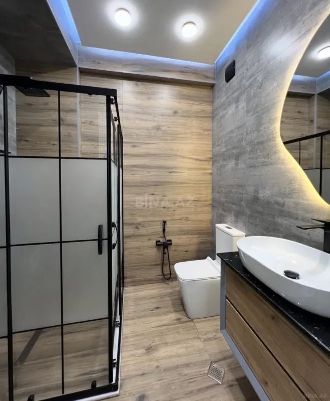 Satılır 2 otaqlı mənzil 62 m²