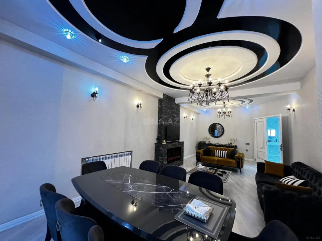 Satılır 4 otaqlı mənzil 200 m²