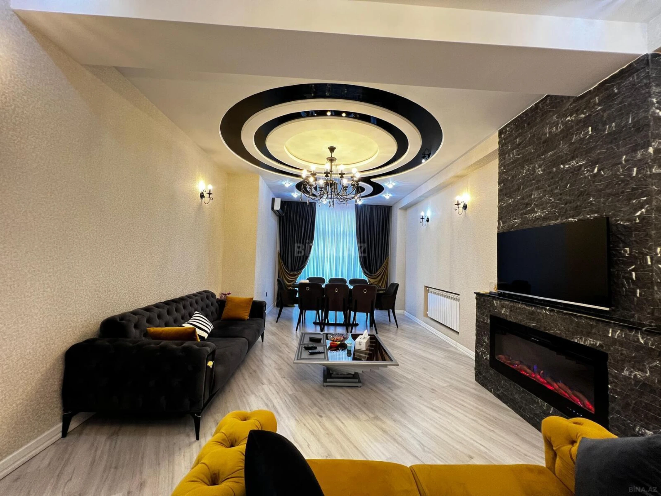 Satılır 4 otaqlı mənzil 200 m²