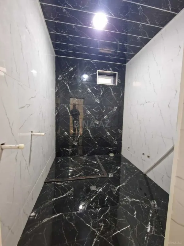 Satılır 4 otaqlı həyət evi 130 m²