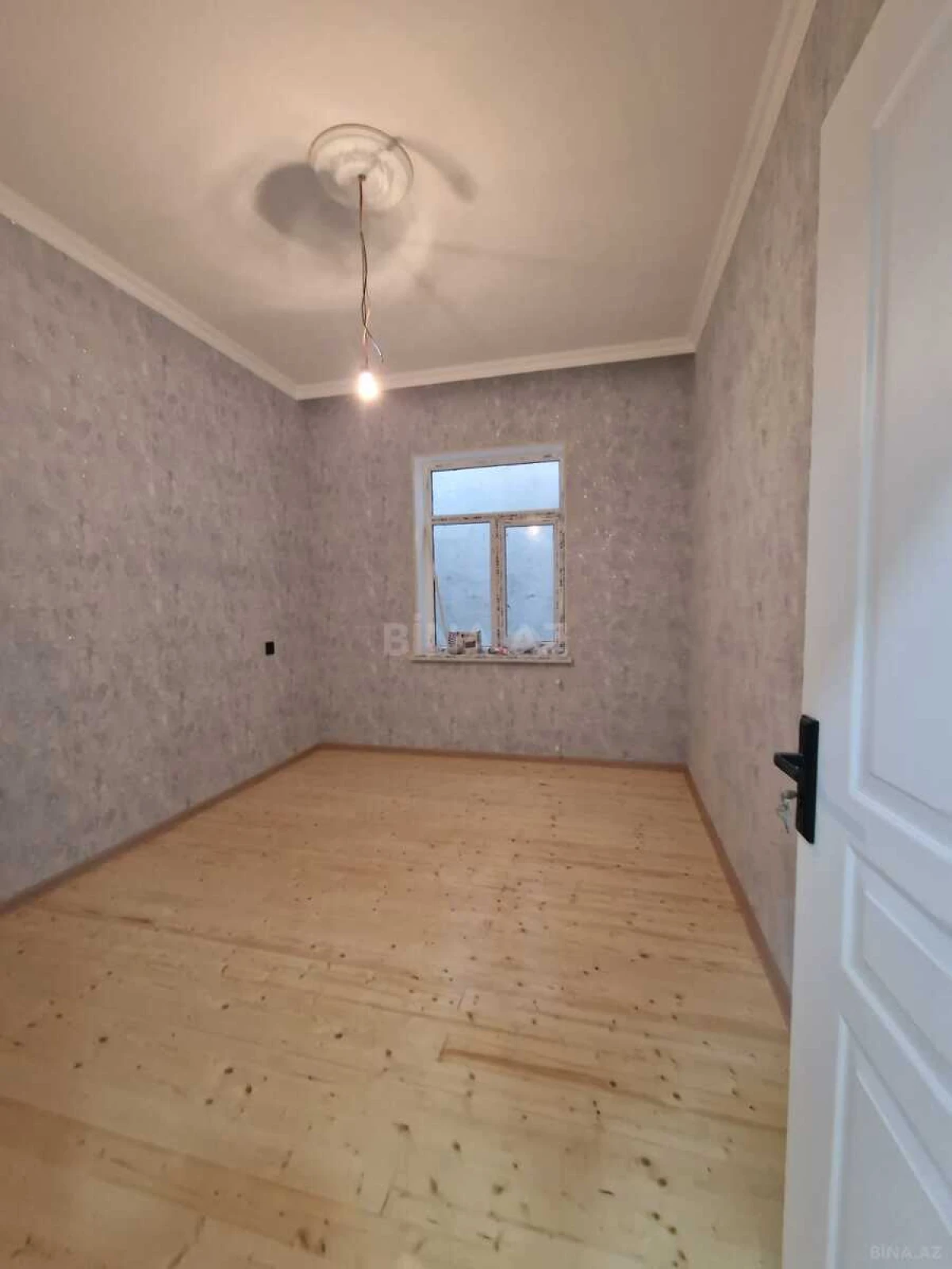 Satılır 4 otaqlı həyət evi 130 m²