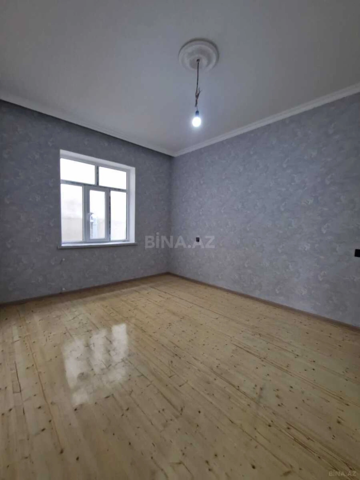 Satılır 4 otaqlı həyət evi 130 m²