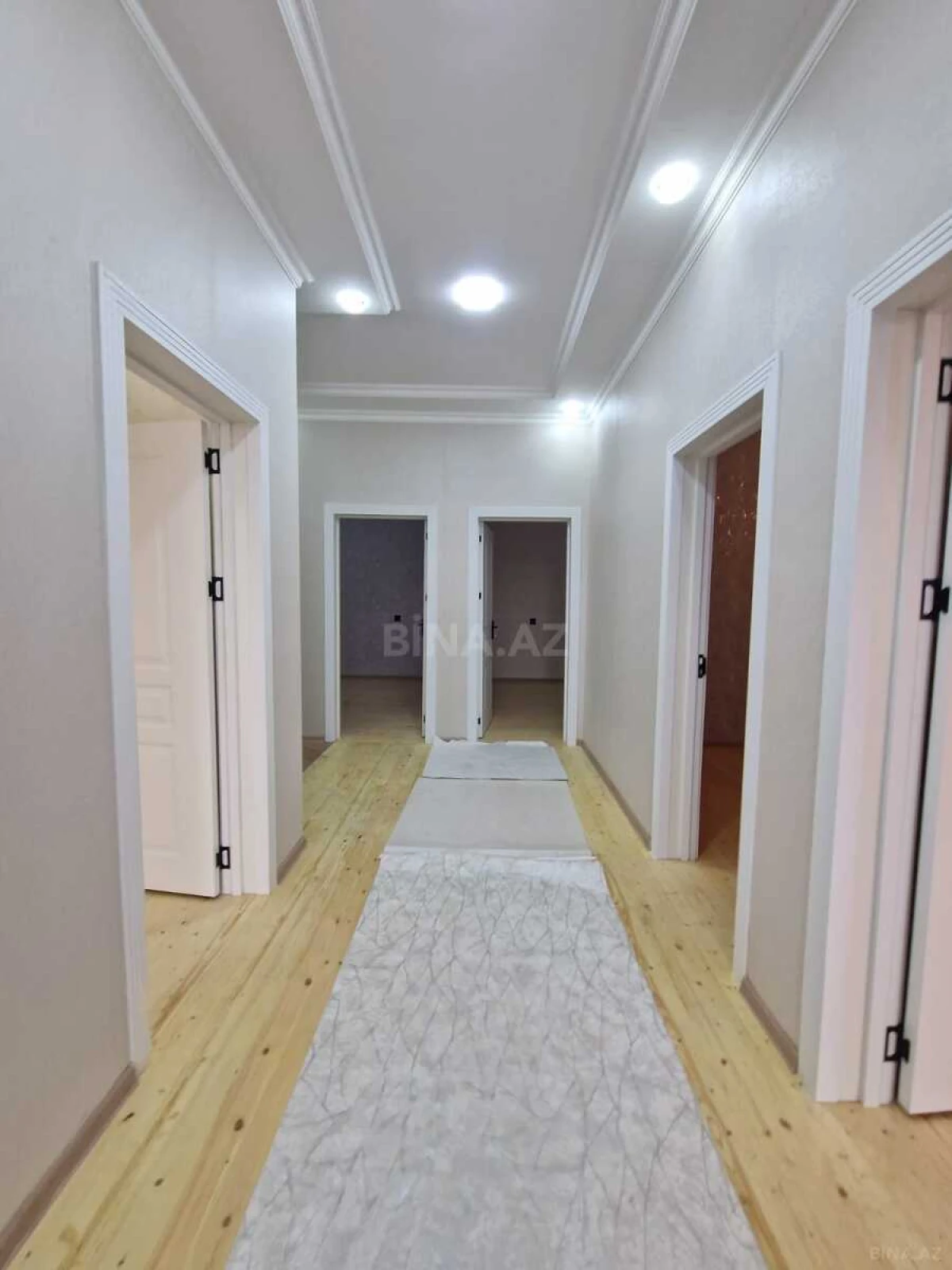 Satılır 4 otaqlı həyət evi 130 m²