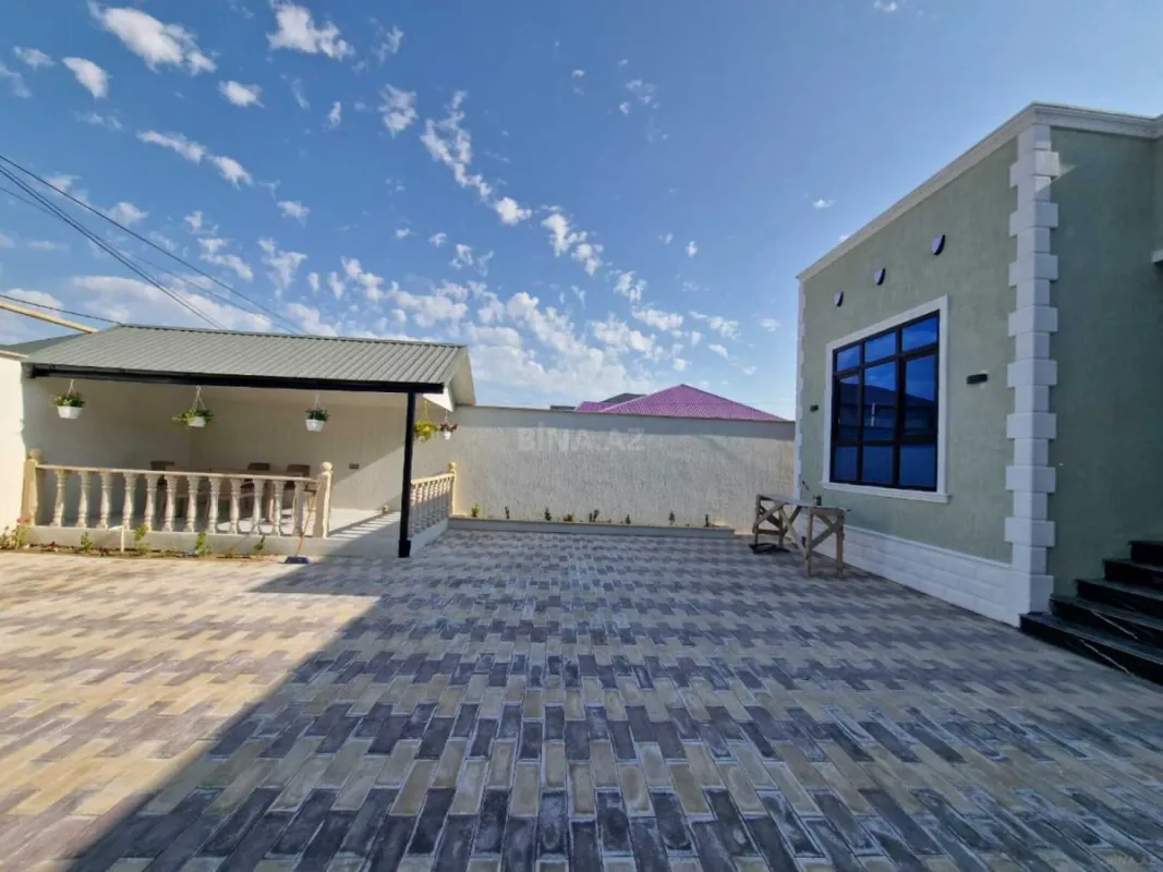 Satılır 4 otaqlı həyət evi 128 m²