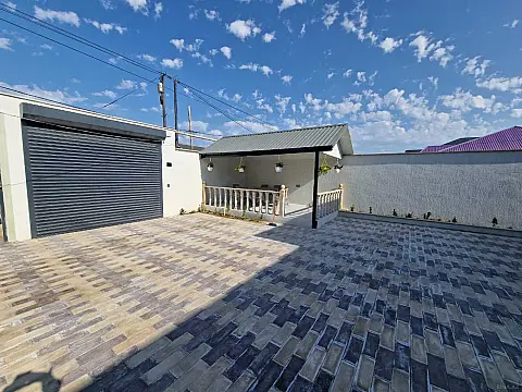 Satılır 4 otaqlı həyət evi 128 m²