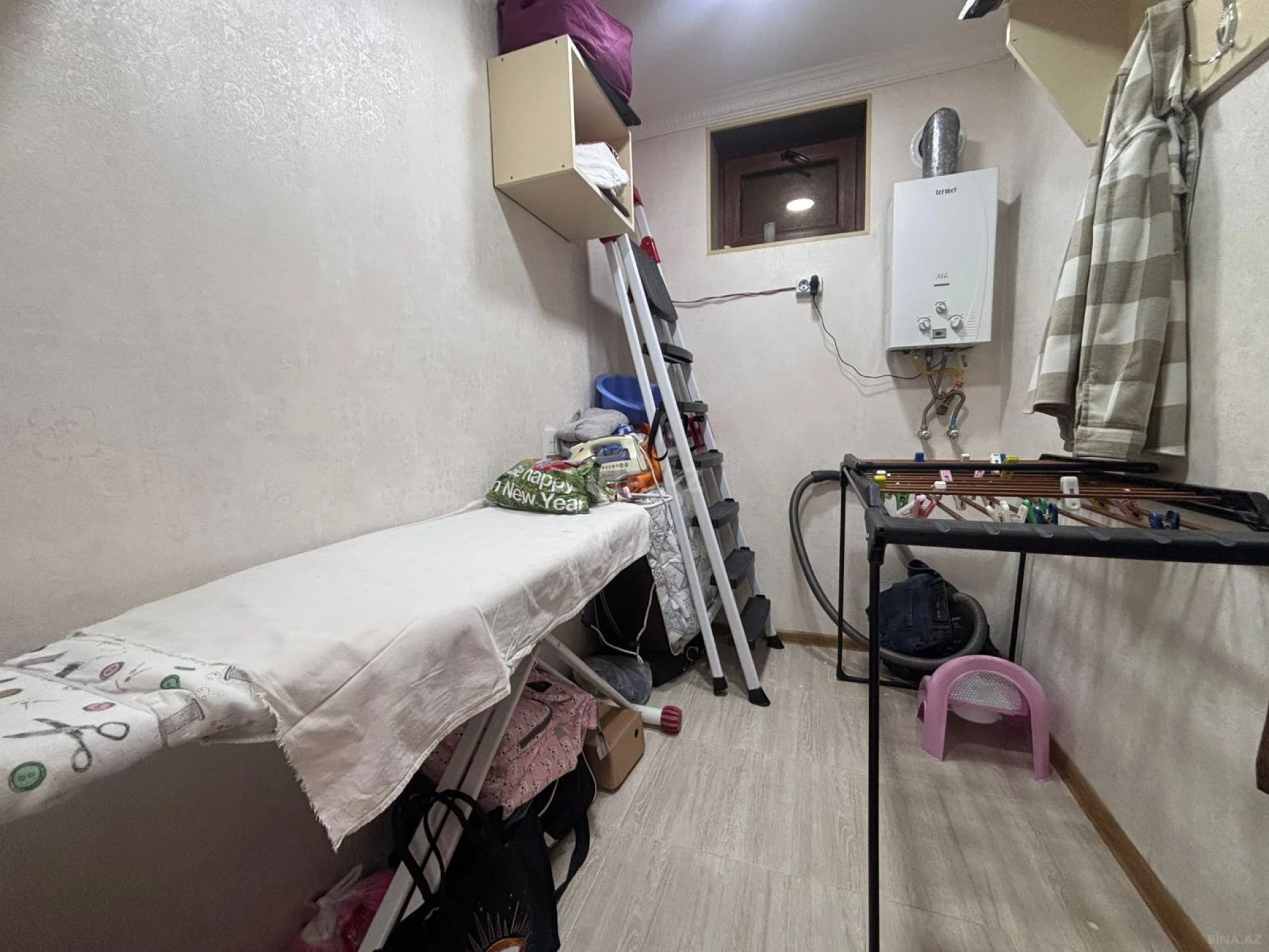 Satılır 4 otaqlı həyət evi 150 m²