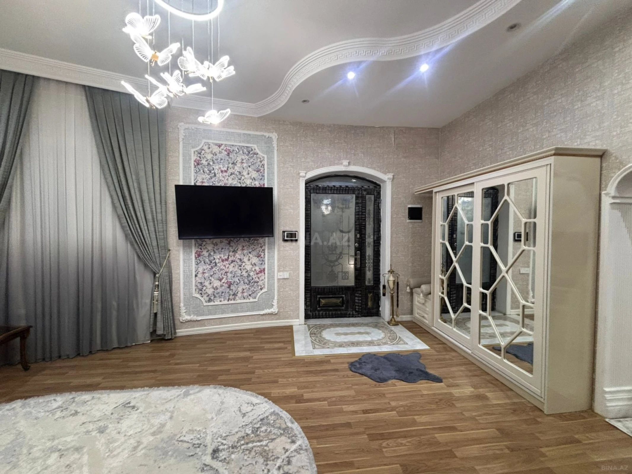 Satılır 4 otaqlı həyət evi 150 m²