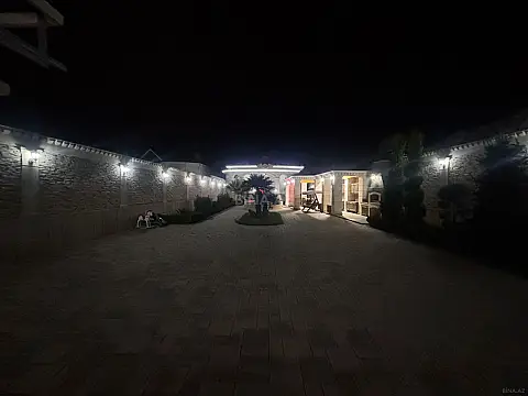 Satılır 4 otaqlı həyət evi 150 m²