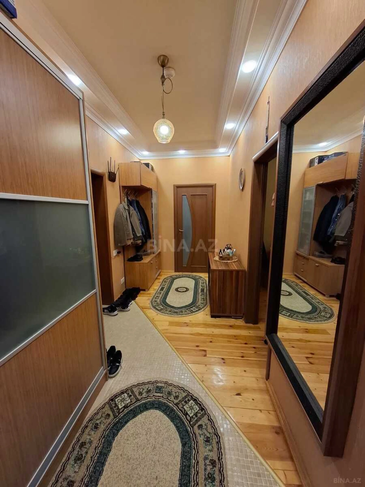 Satılır 3 otaqlı mənzil 95 m²