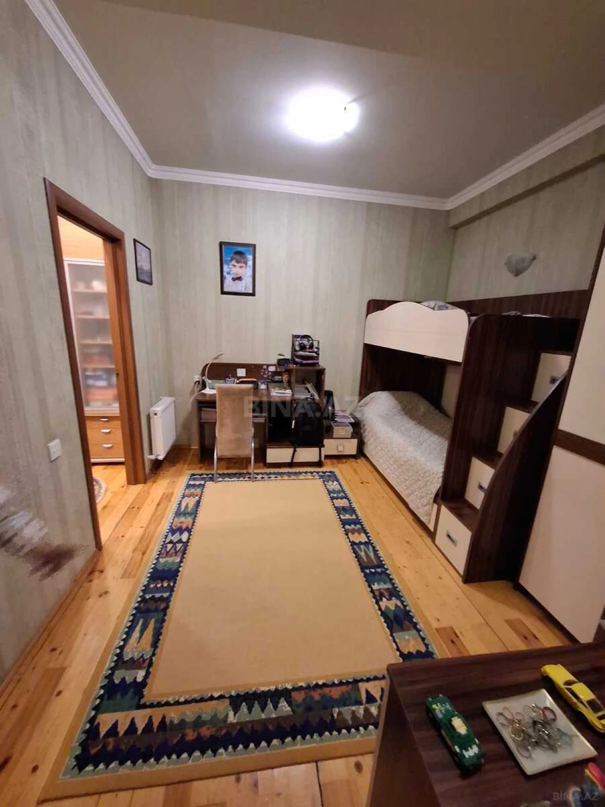 Satılır 3 otaqlı mənzil 95 m²