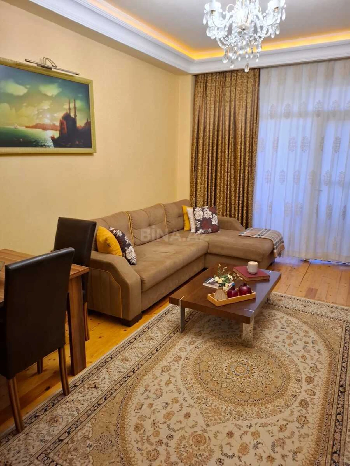 Satılır 3 otaqlı mənzil 95 m²