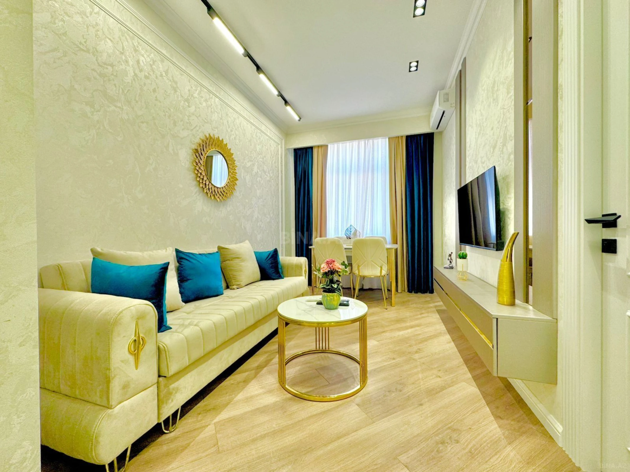 Satılır 2 otaqlı mənzil 40 m²