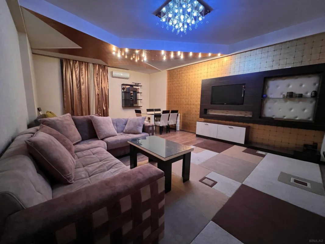 Kirayə verilir 3 otaqlı mənzil 110 m²
