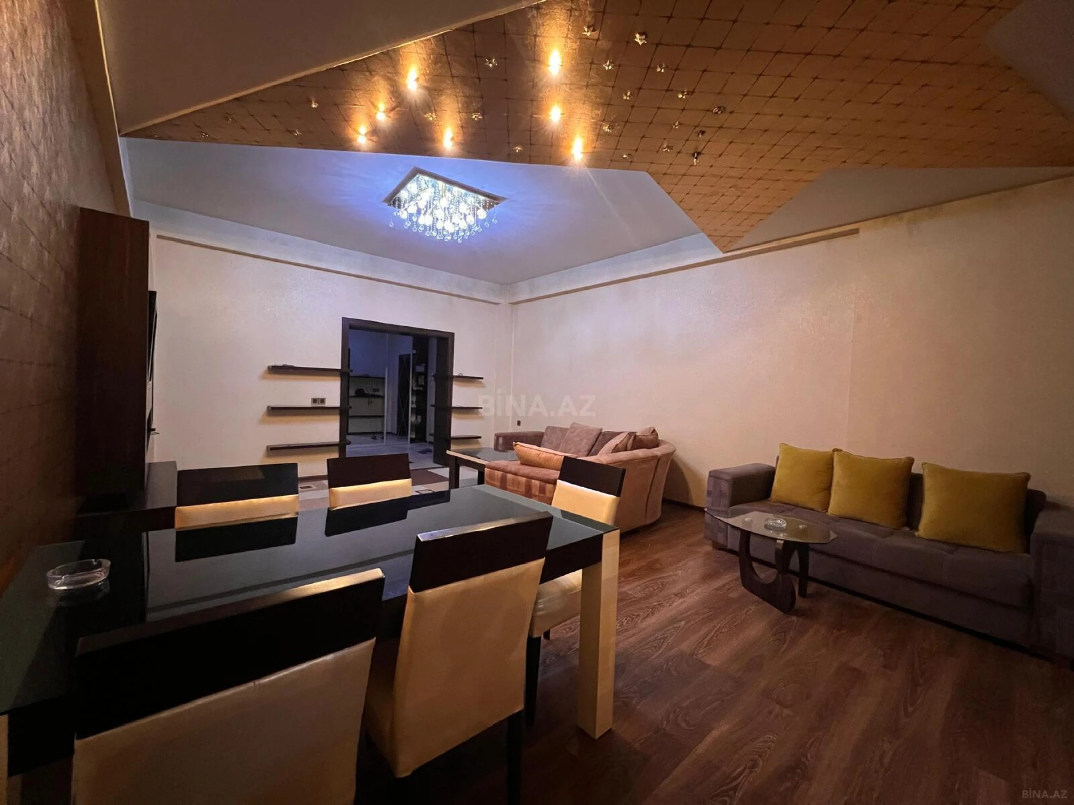 Kirayə verilir 3 otaqlı mənzil 110 m²