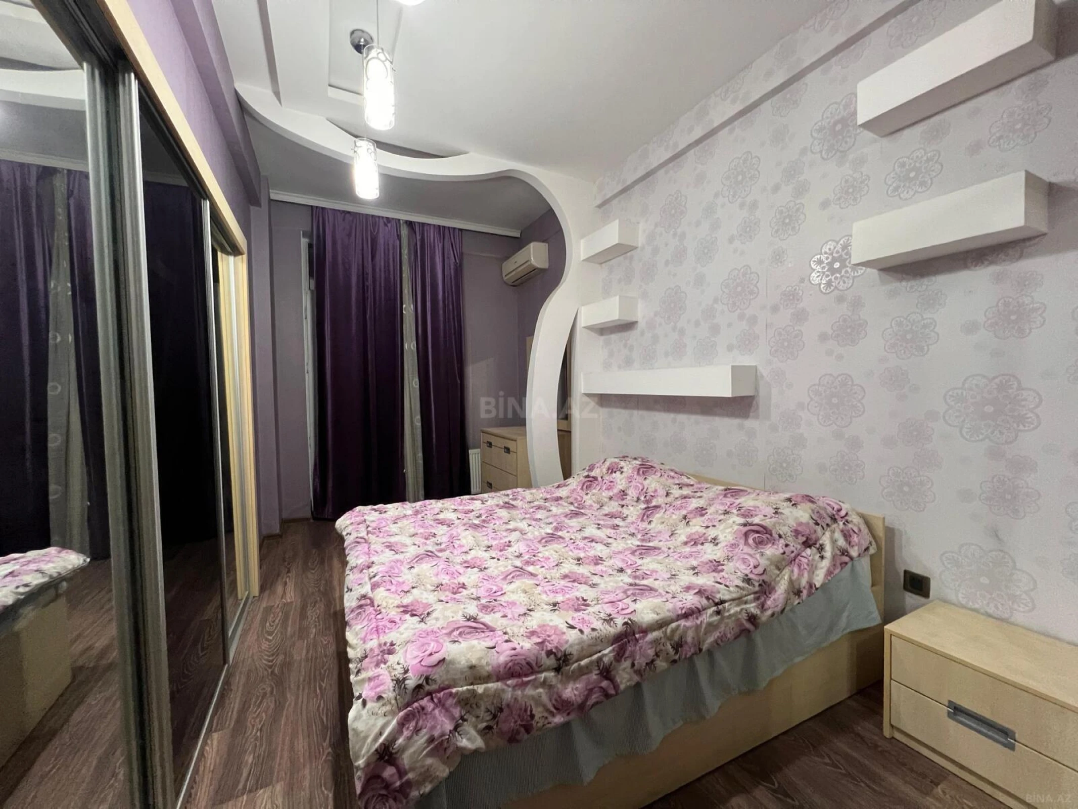 Kirayə verilir 3 otaqlı mənzil 110 m²