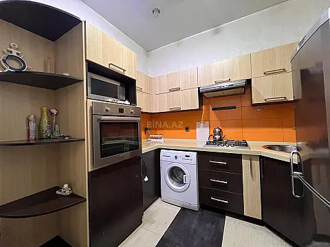 Kirayə verilir 3 otaqlı mənzil 110 m²