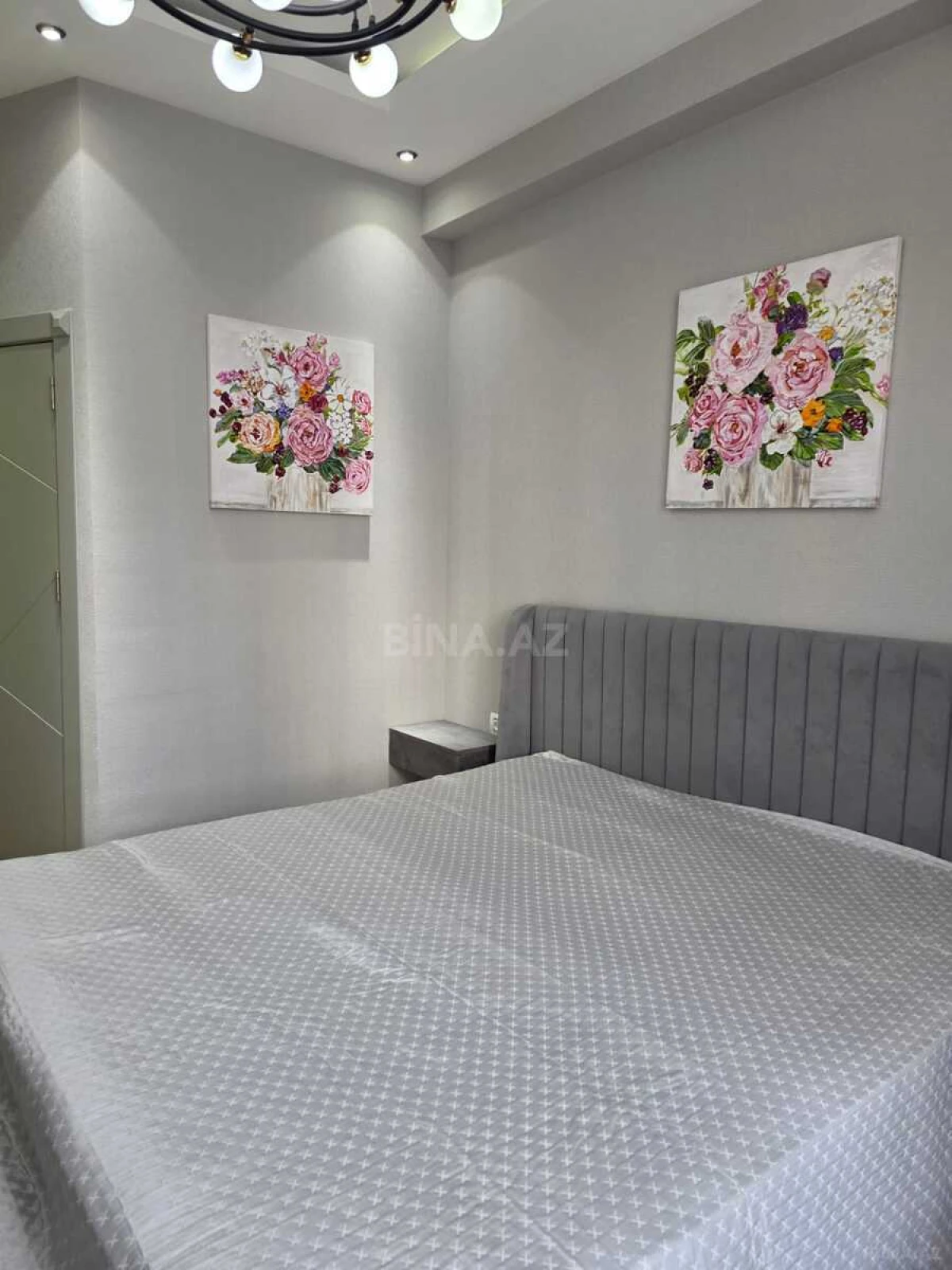 Kirayə verilir 3 otaqlı mənzil 120 m²