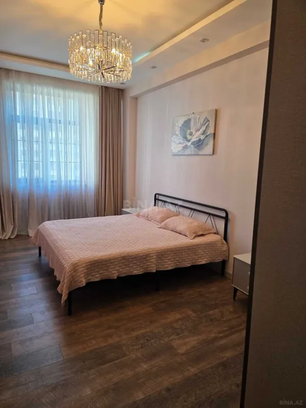 Kirayə verilir 3 otaqlı mənzil 120 m²