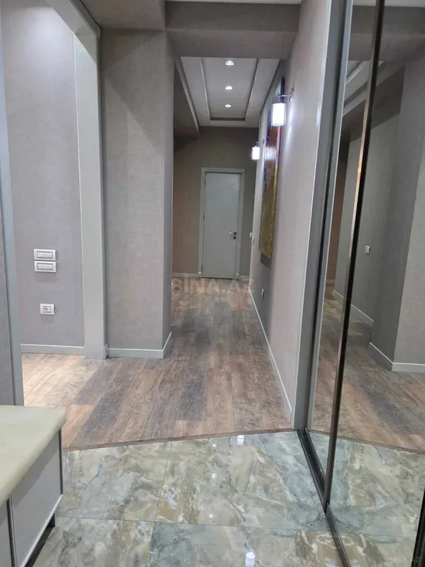 Kirayə verilir 3 otaqlı mənzil 120 m²